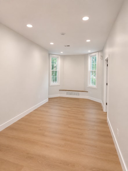 Building Photo - 3411 Baring St