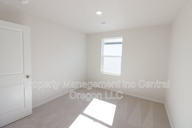 Building Photo - 20560 Button Brush Ave
