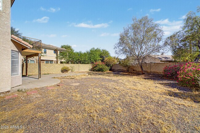 Building Photo - 3121 E Wagoner Rd