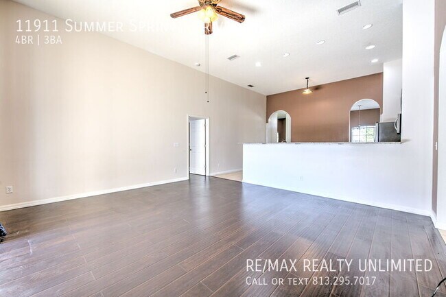 Building Photo - 11911 Summer Springs Dr