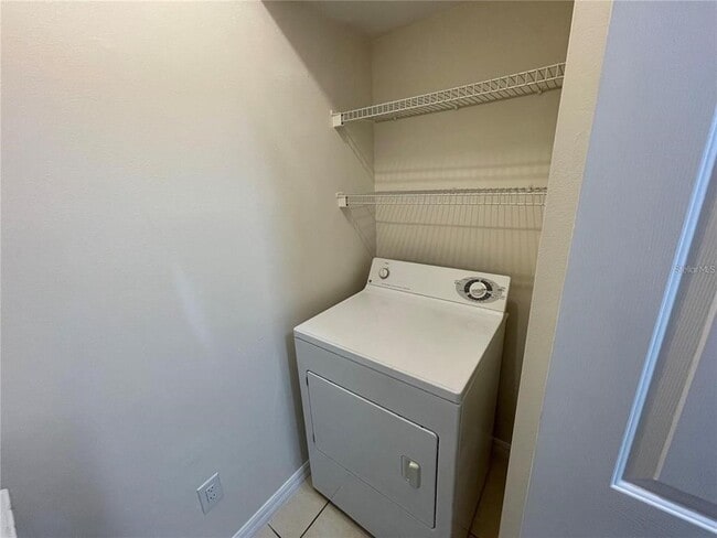 Building Photo - 1020 Siena Park Blvd W