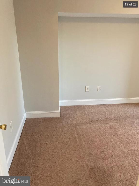 Building Photo - 341 Emmett St