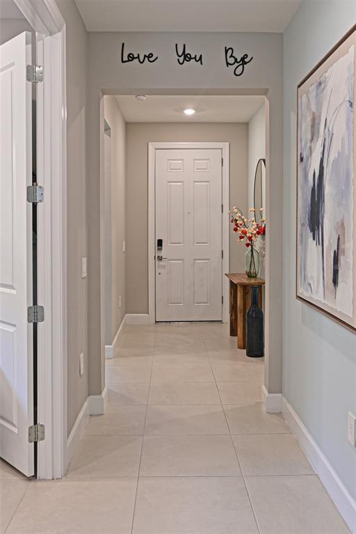 Building Photo - 718 Gadwall Ct