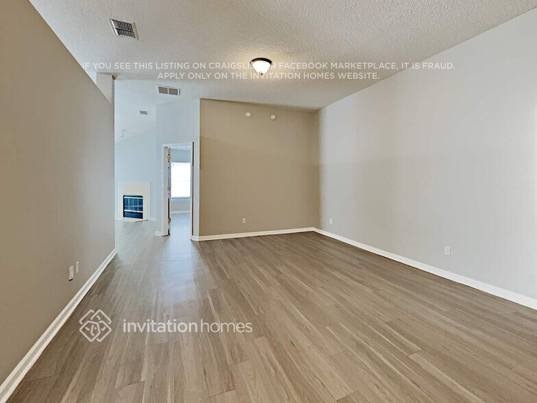 Building Photo - 1623 Canopy Oaks Dr