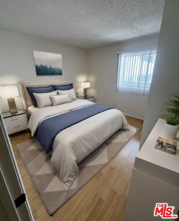 Building Photo - 950 Edgecliffe Dr