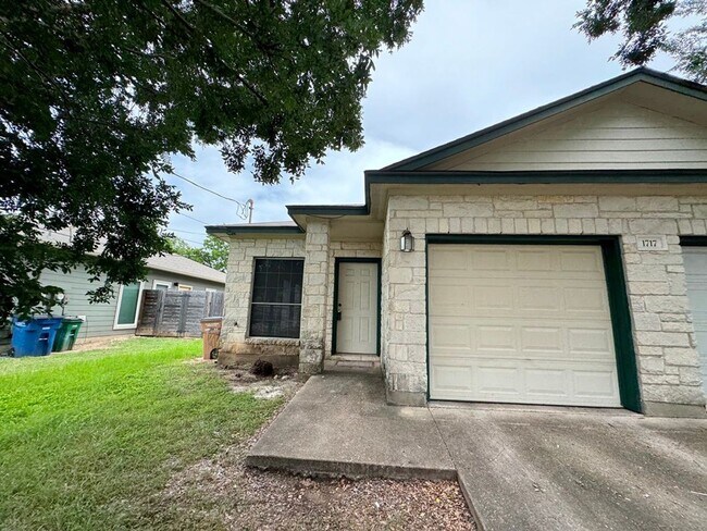 Building Photo - 1717 Constantino Cir