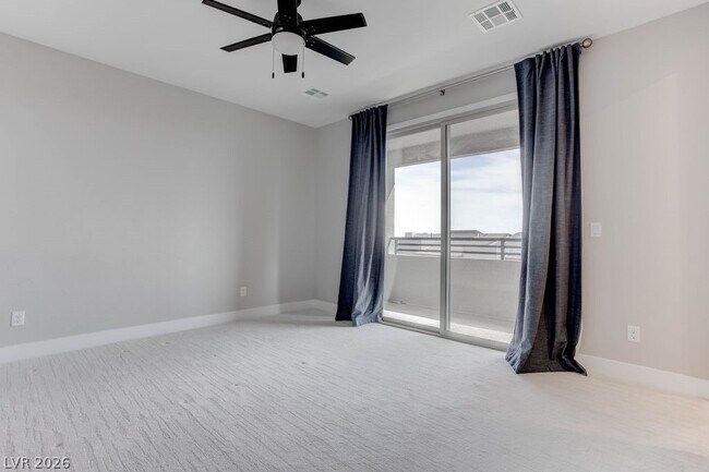 Building Photo - 646 Infinity Rdg St