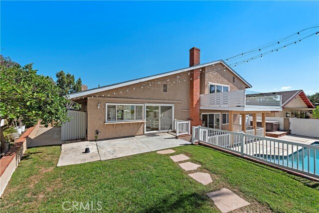 Building Photo - 24701 Eloisa Dr