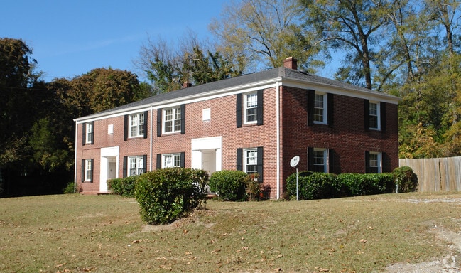 Primary Photo - 610 Chestnut St