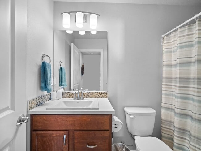 Building Photo - 3 bedroom/2 bathroom home in Spokane Valley