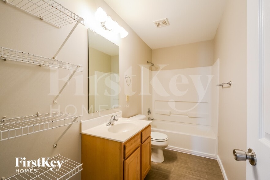 Building Photo - 4 Flying Fox Way