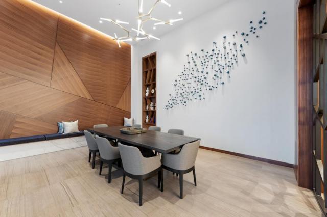 Building Photo - 2 bedroom in Bellevue WA 98004