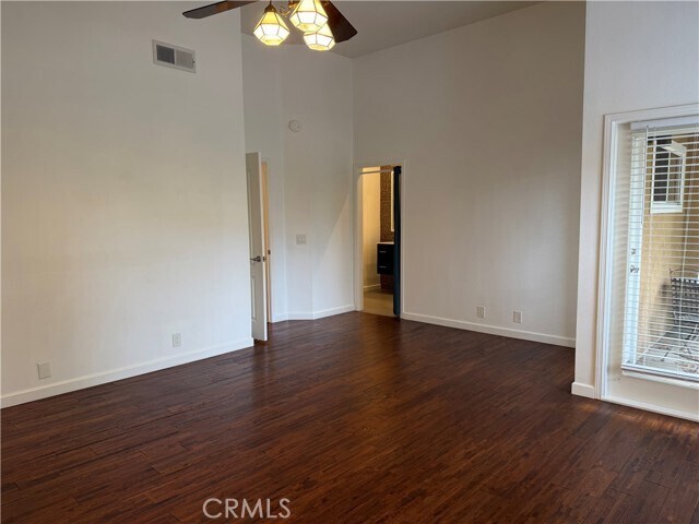 Building Photo - 28 Auburn Aisle