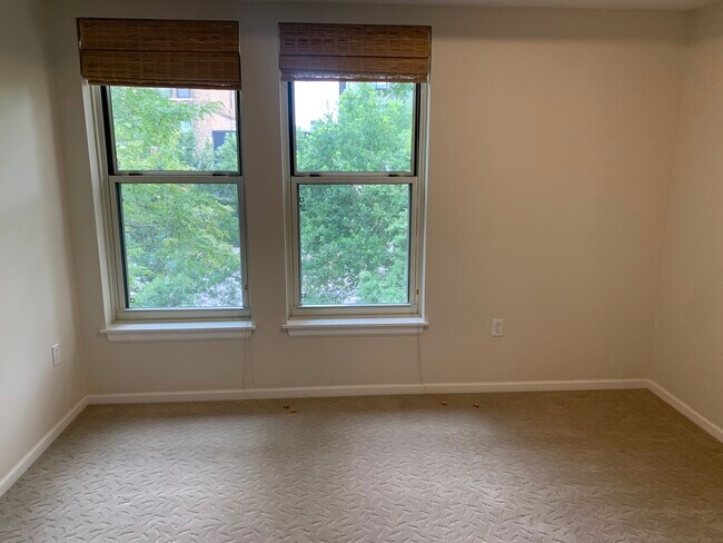 3rd floor BR #2 facing NE - 645 N 1st St