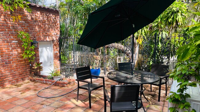 Back Patio - 407 Alhambra Cir