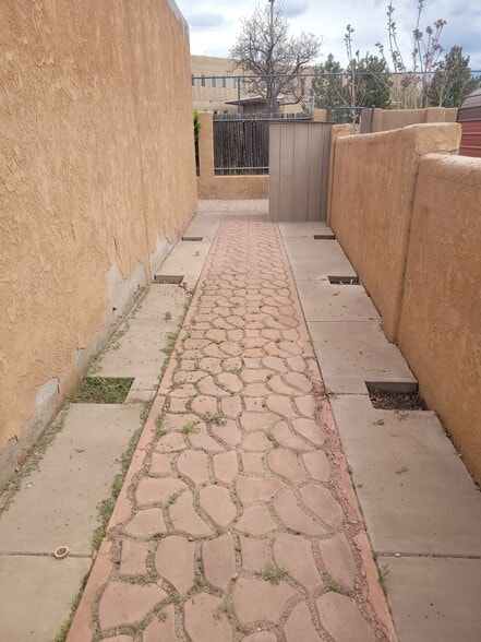 Building Photo - 1319 Pacheco Ct