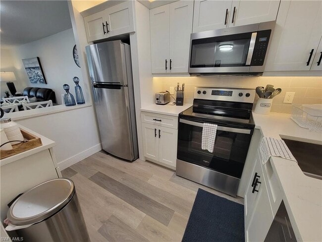 Building Photo - 200 Forest Lakes Blvd