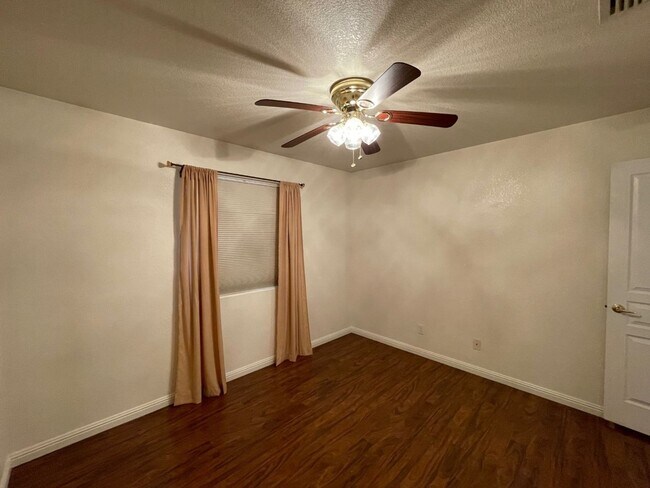 Building Photo - Coming Soon! DO NOT DISTURB TENANTS!