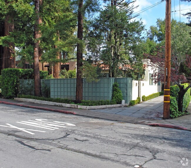 Building Photo - 177 Miller Ave