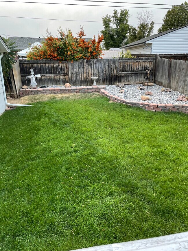 Building Photo - 6243 Gray St