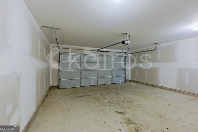 Building Photo - 234 Fox Chase Wy