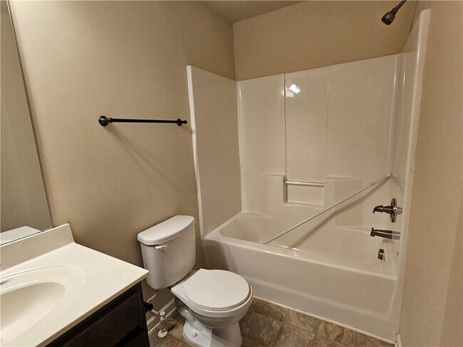 Building Photo - 1550 Horseshoe Creek Ln