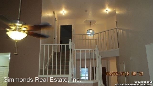 Building Photo - 3 br, 2.5 bath House - 2717 Poplar Grove