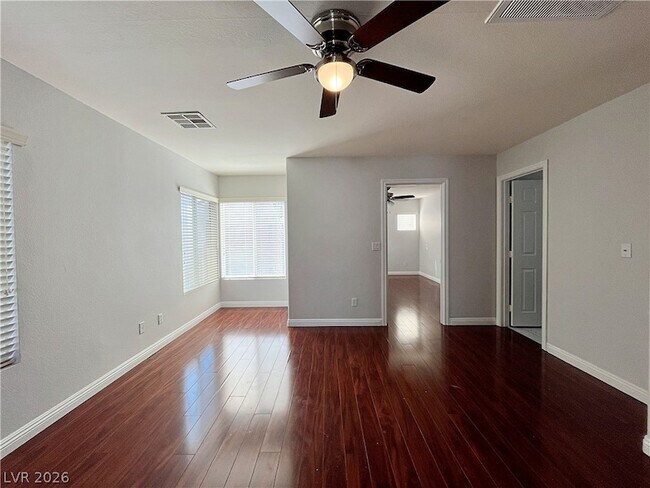 Building Photo - 1627 Bamboo Rain Ave
