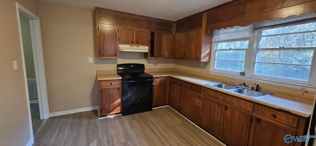 Building Photo - 2108 Hill St NW