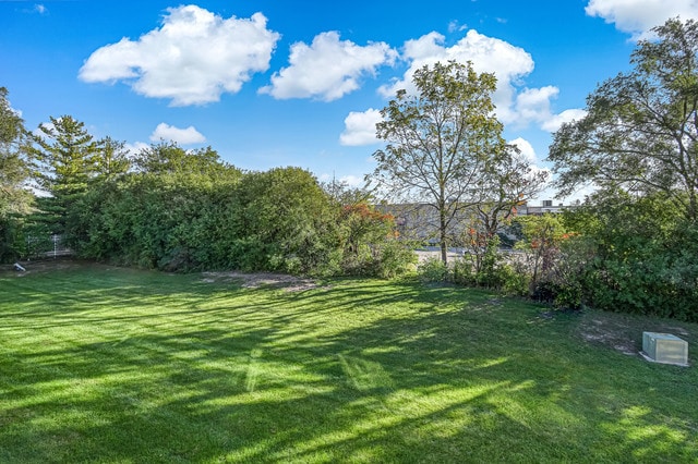 Building Photo - 7413 Brookdale Dr