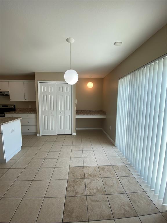 Building Photo - 30302 Double Dr