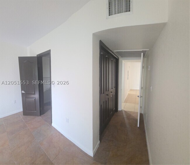 Building Photo - 8950 SW 69th Ct
