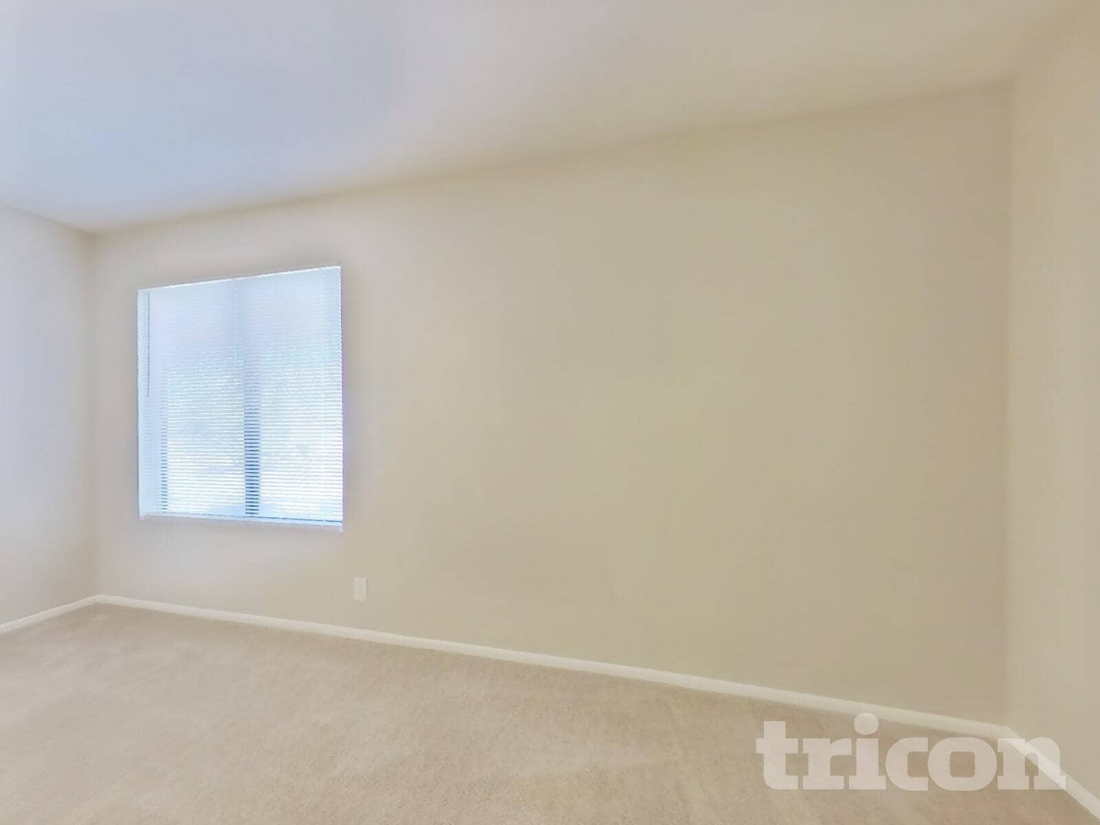 Building Photo - 2455 E Broadway Rd