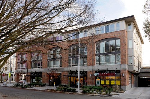 Building Photo - John Court - 2 bedrooms
