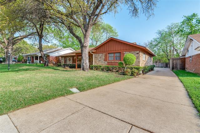 Building Photo - 6809 Yolanda Dr