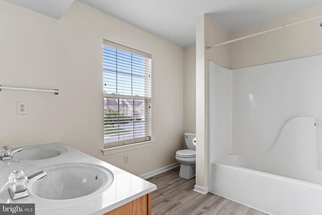 Building Photo - 118 Buckley Dr