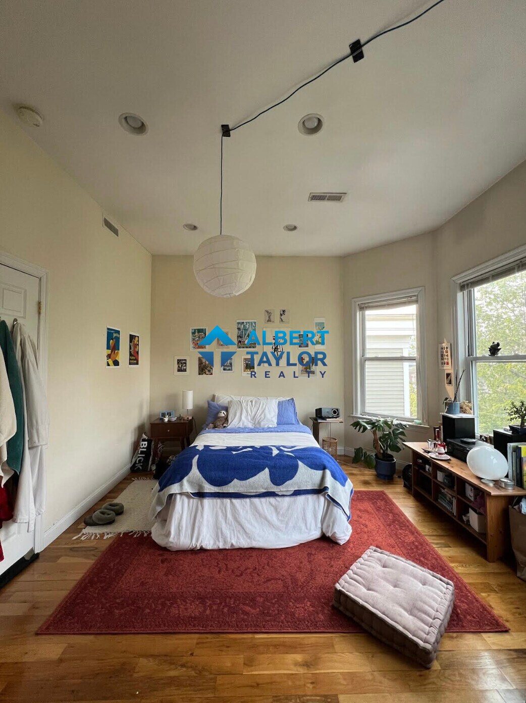 Building Photo - 192 Alleghany St