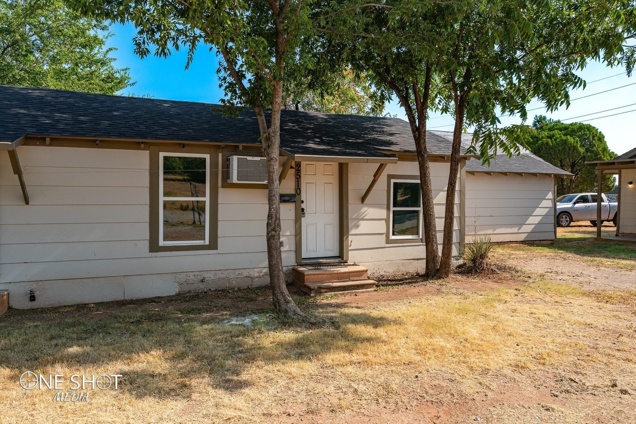 Building Photo - 2510 S 2nd St