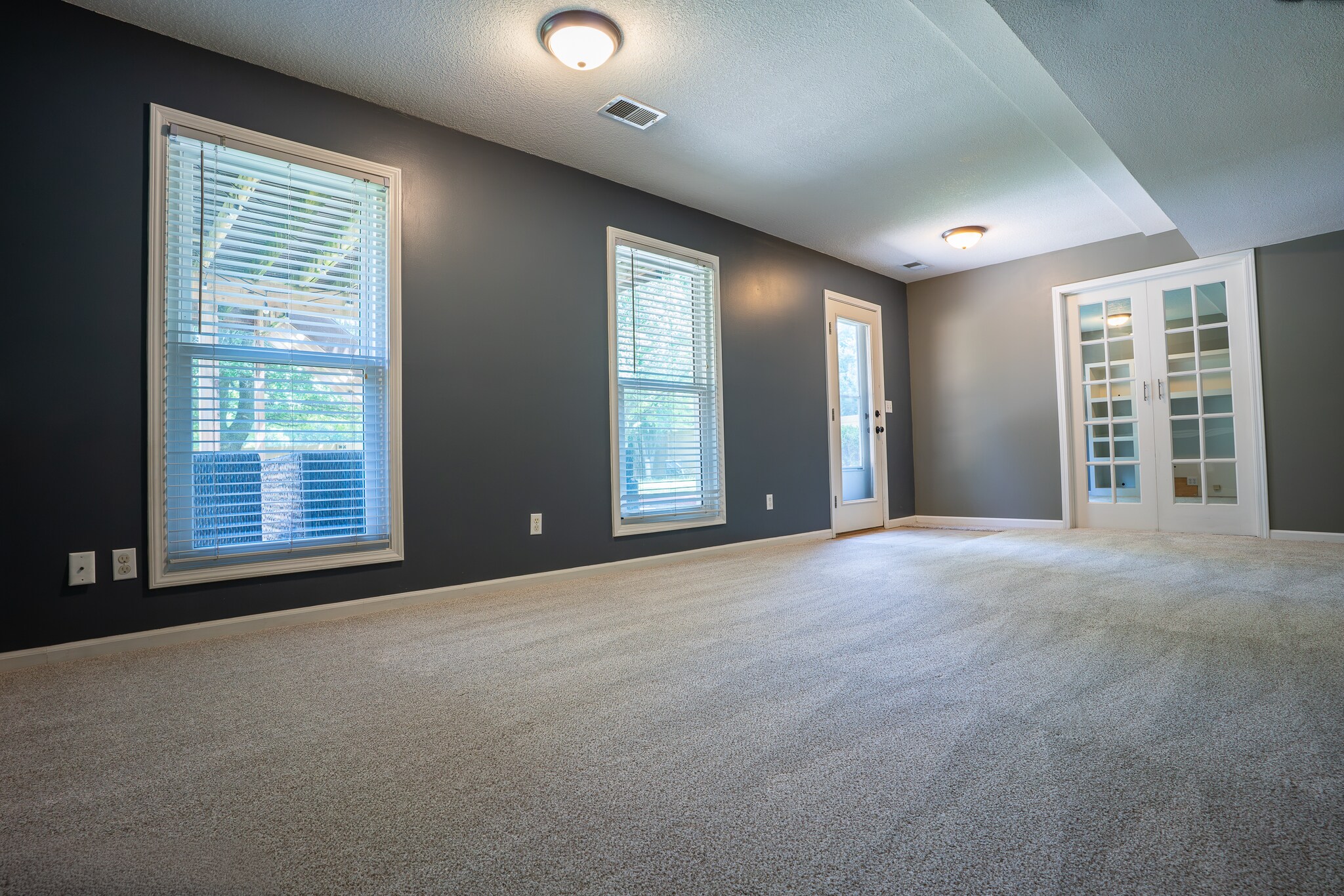 Building Photo - 1257 SE Princeton Dr