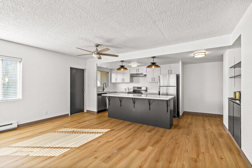 Primary Photo - Patterson Tower