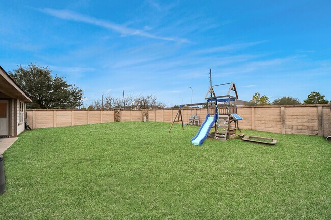 Building Photo - 9326 Limestone Ranch Ln