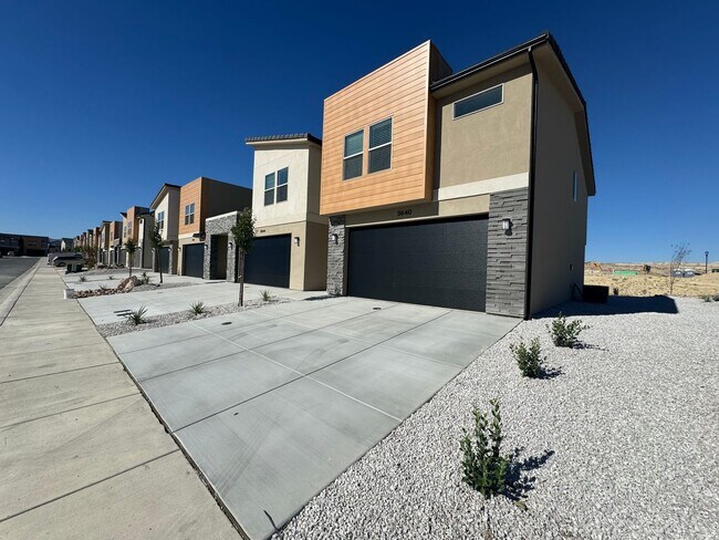 Building Photo - REDUCED PRICE!! Beautiful FOUR Bedroom Home!
