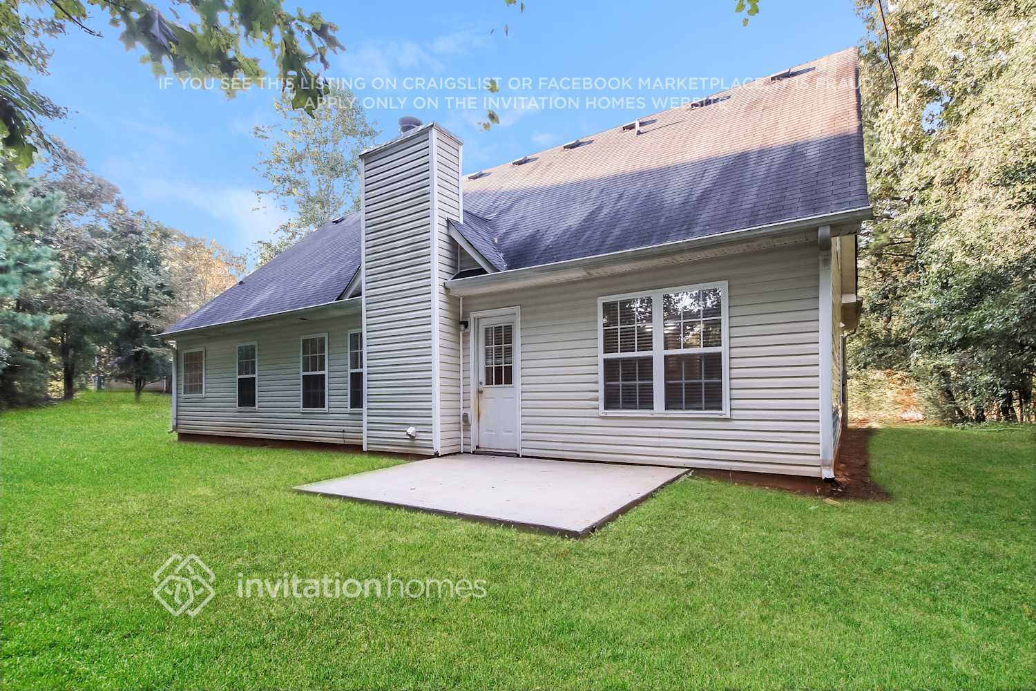 Building Photo - 300 Shenandoah Dr