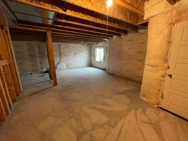 Building Photo - Fantastic GORGEOUS Home!