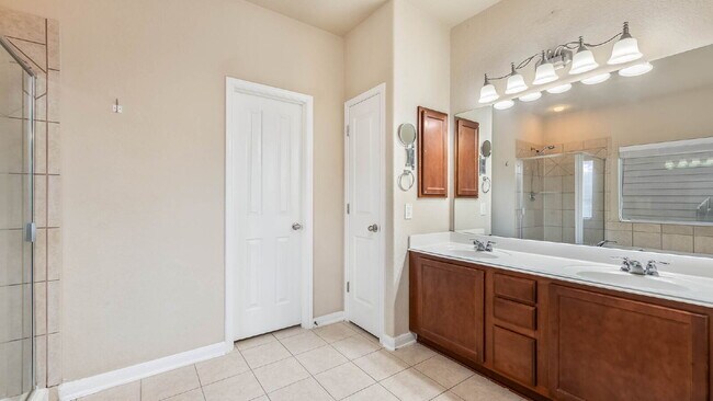 Building Photo - 209 Ranch House Rd