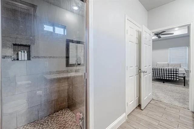 Building Photo - 4811 Henry St