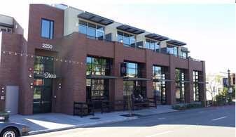 Building Photo - Olea
