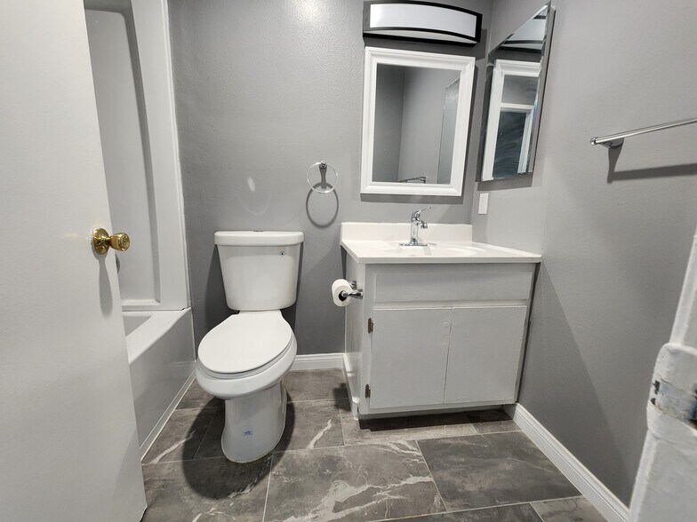 2nd Bathroom - 23334 Sesame St