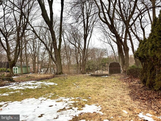 Building Photo - 546 Overlook Rd