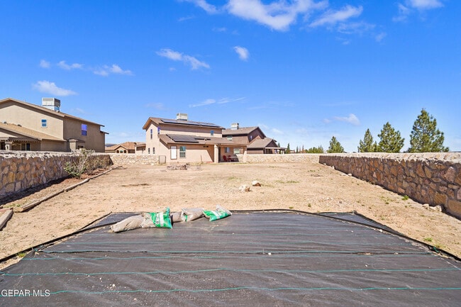 Building Photo - 12000 Prairie Ridge St